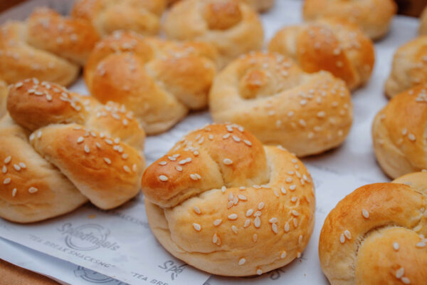 Box of twist dough 16 pieces